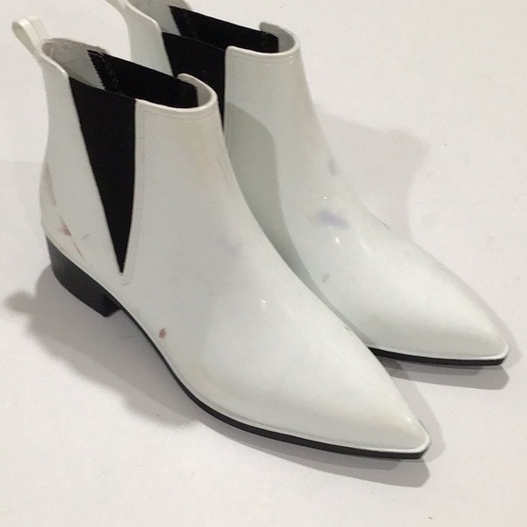 Jeffrey Campbell white Chelsea rubber booties size 8 Stormy rubber - Picture 5 of 6